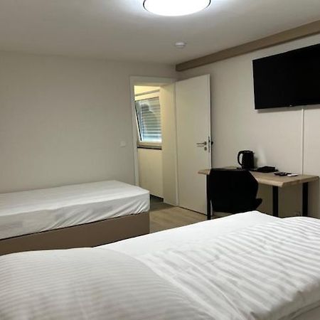 Rheinischer Hof Appartements Leverkusen Extérieur photo